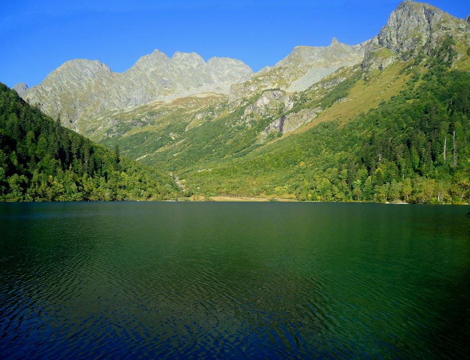 Озеро Кардывач в Краснодарском крае