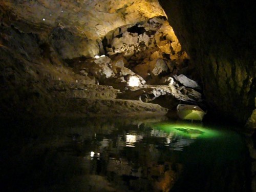 Стена пещеры Сен-Леонар