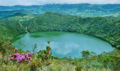 Панорама озера Гуатавита